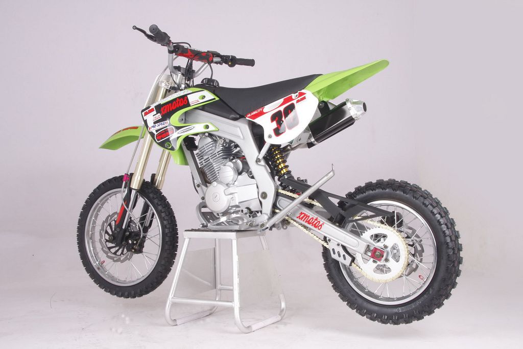 CBF30 Enduro Cross Dirt Bike 250CC/4Takt Grün 2011 Neu  