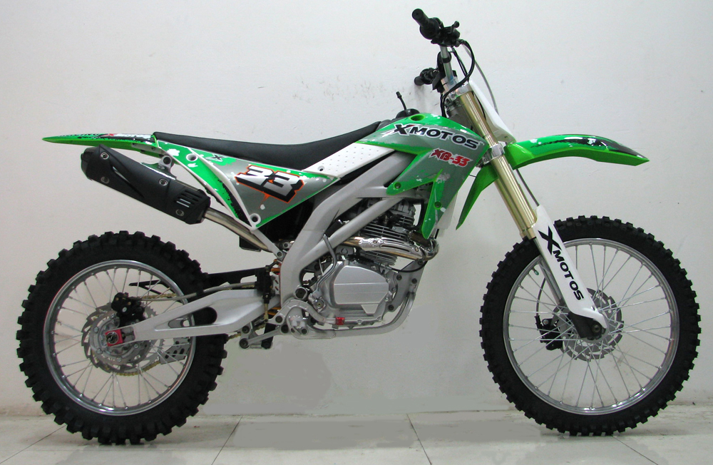 ICS CBF33C Enduro Cross Dirt Bike 250CC/4Takt Grün 